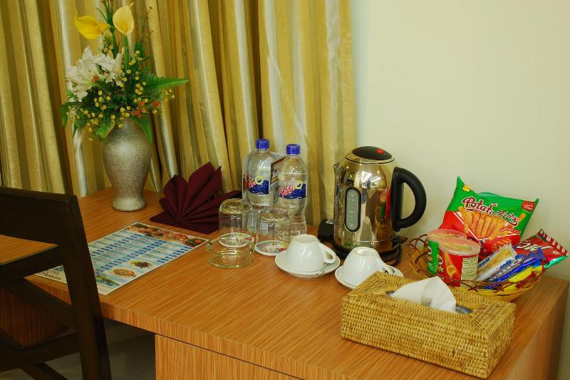 Hotel Platinum Tamwe image