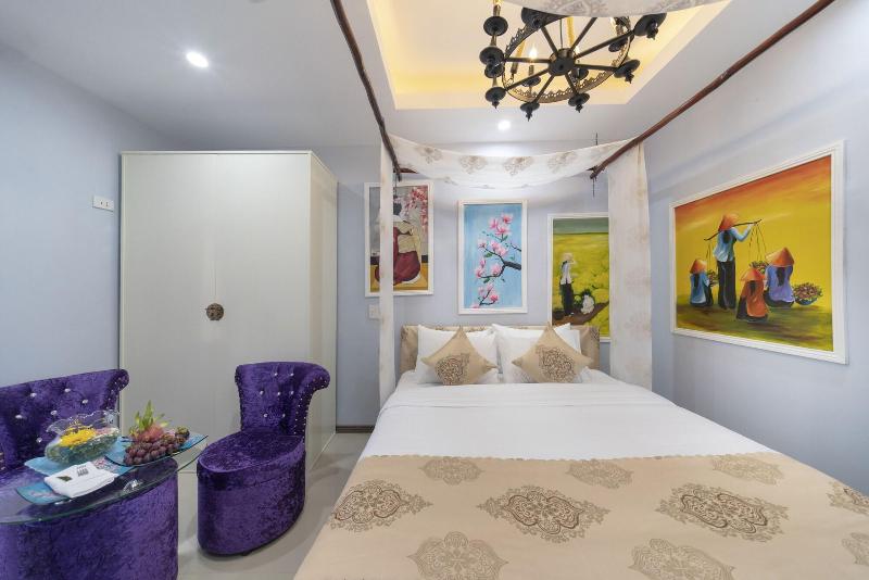 Vip Garden Villa And Pool image