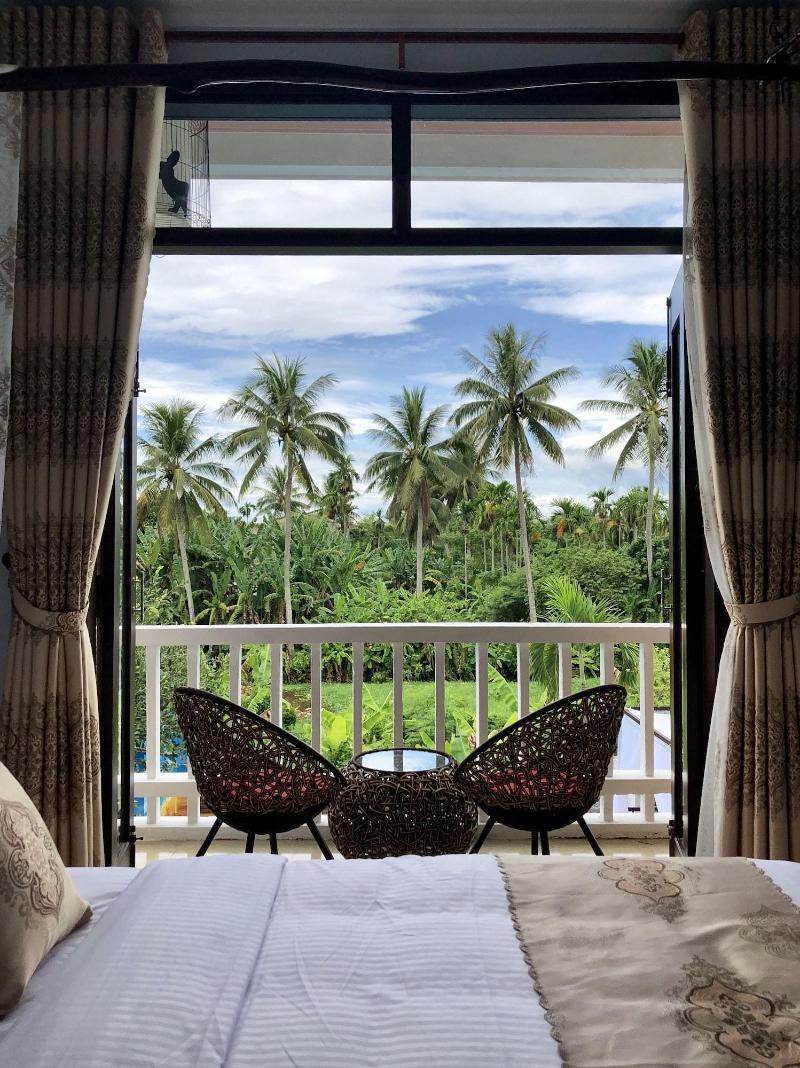 Vip Garden Villa And Pool image