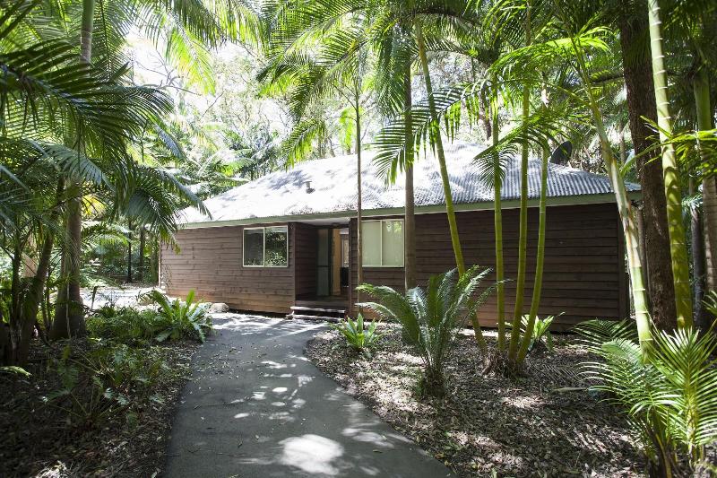 Songbirds Rainforest Retreat image