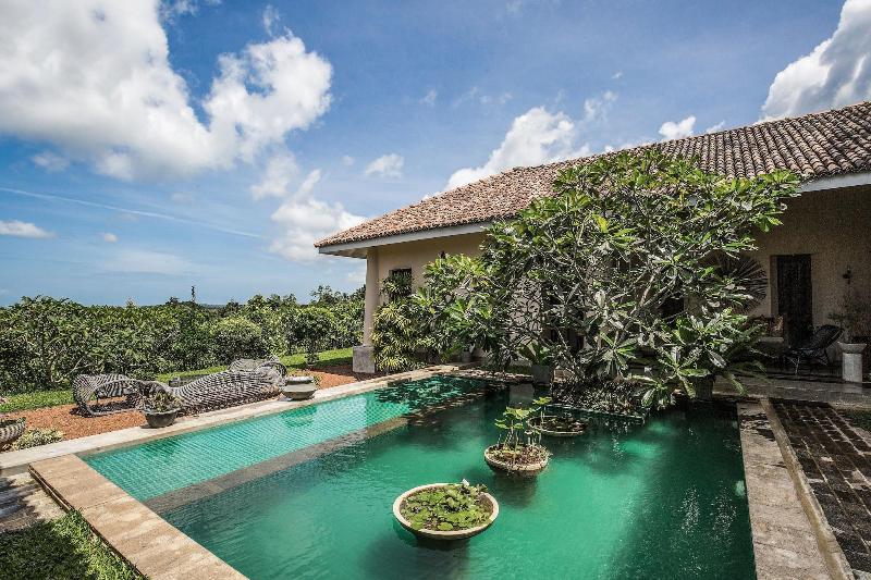 Villa Mayurana By Edwards Collection image