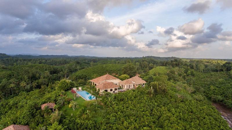 Villa Mayurana By Edwards Collection — general view