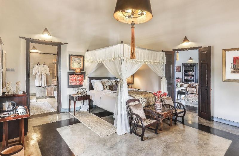 Villa Mayurana By Edwards Collection image