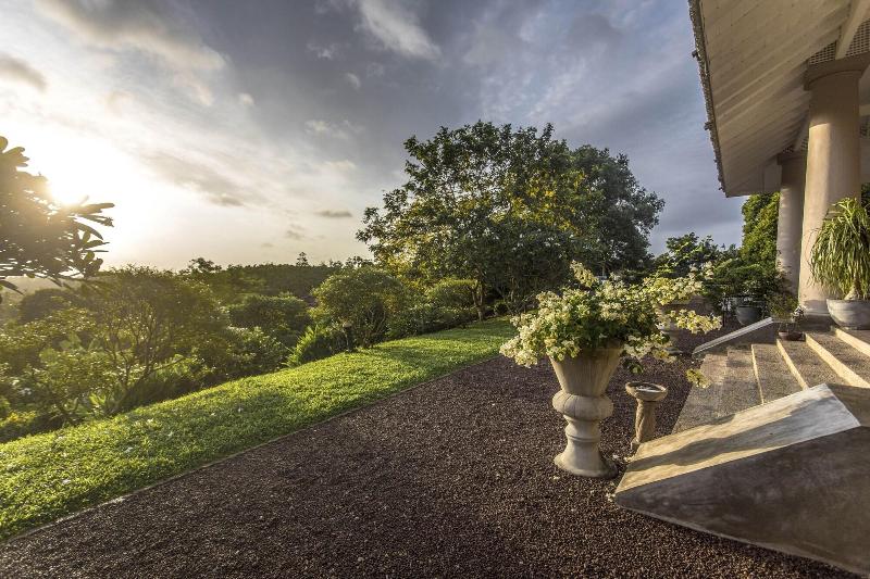 Villa Mayurana By Edwards Collection image