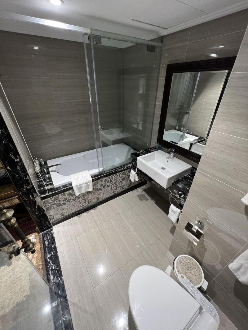 Jb Serviced Apartment image