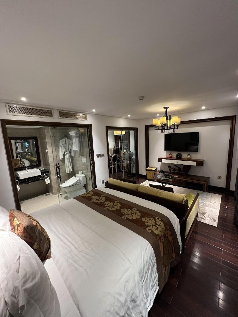 Jb Serviced Apartment image