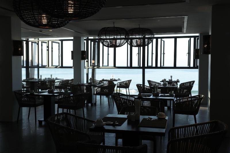 Bt Bay Hotel Ngapali image