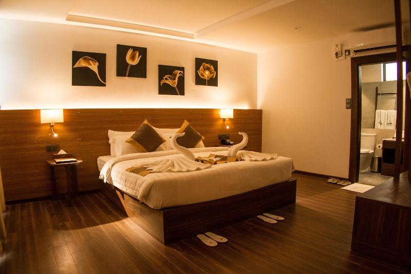 Bt Bay Hotel Ngapali image