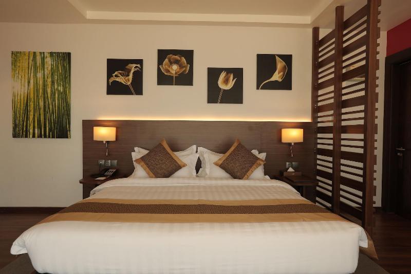 Bt Bay Hotel Ngapali image