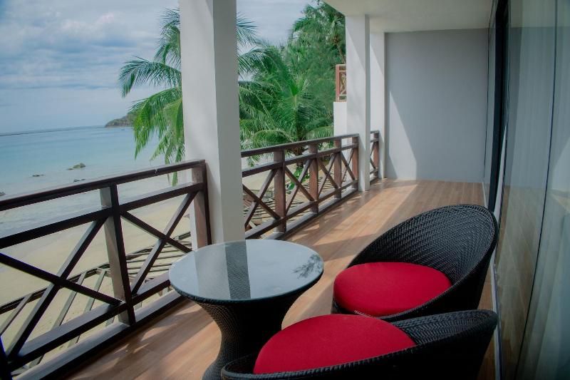 Bt Bay Hotel Ngapali image