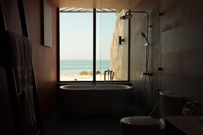 Bt Bay Hotel Ngapali image