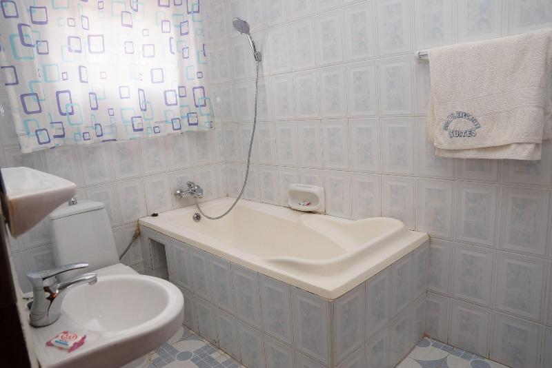 Entebbe Travelle Rs Inn image