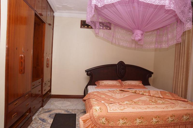 Entebbe Travelle Rs Inn image