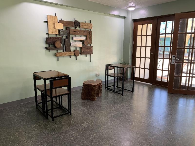 Beinte Singko De Marso Apartments image
