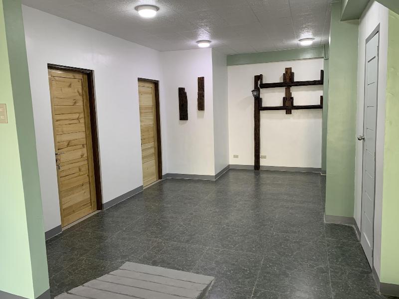 Beinte Singko De Marso Apartments image