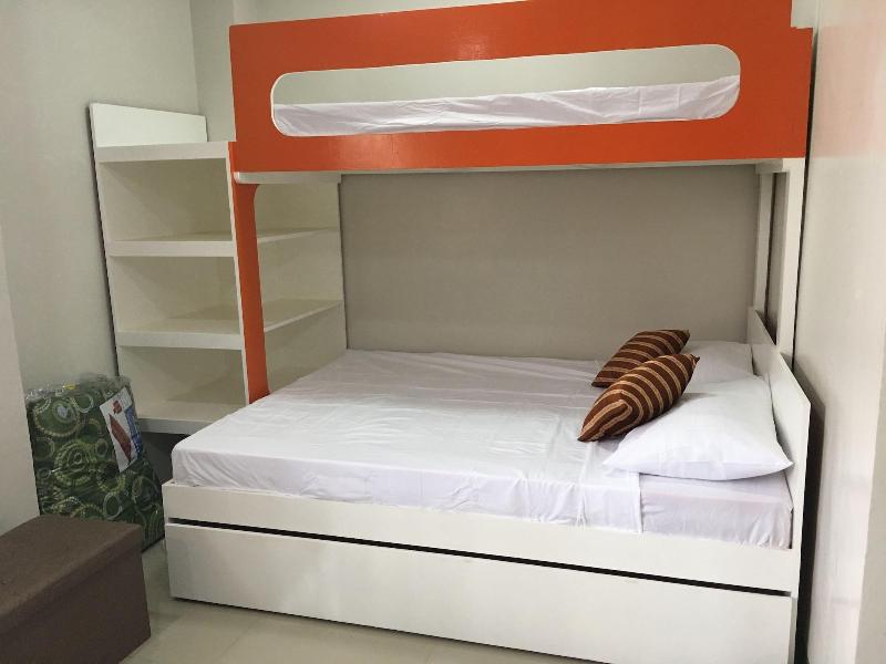 Beinte Singko De Marso Apartments image 8
