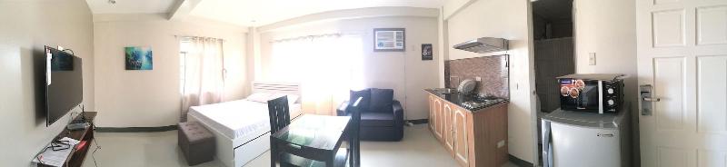 Beinte Singko De Marso Apartments image