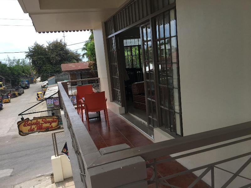 Beinte Singko De Marso Apartments image