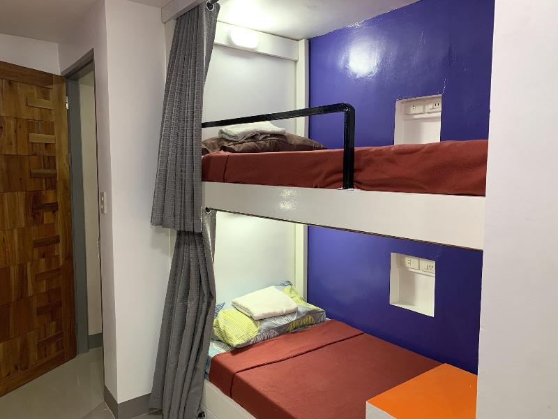 Beinte Singko De Marso Apartments image