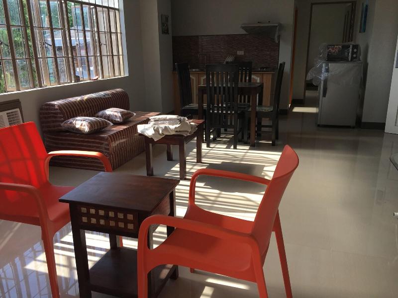 Beinte Singko De Marso Apartments image