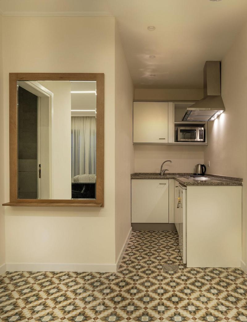 Prestige Suites image