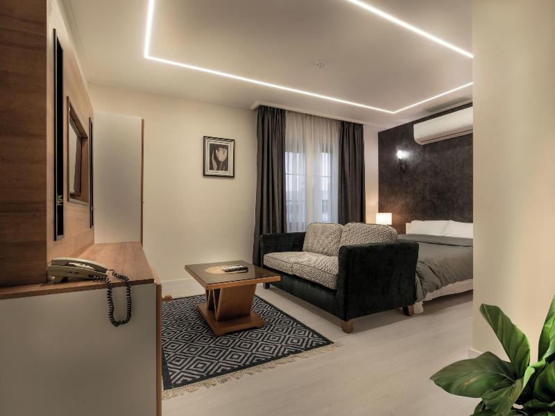 Prestige Suites image