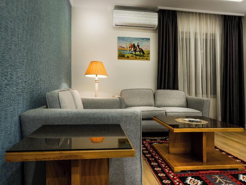 Prestige Suites image