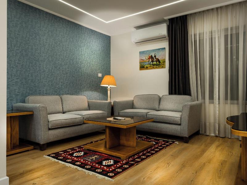 Prestige Suites image