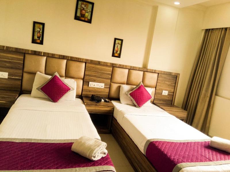 Nexstay Crystal Residency image