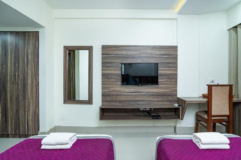 Nexstay Crystal Residency image