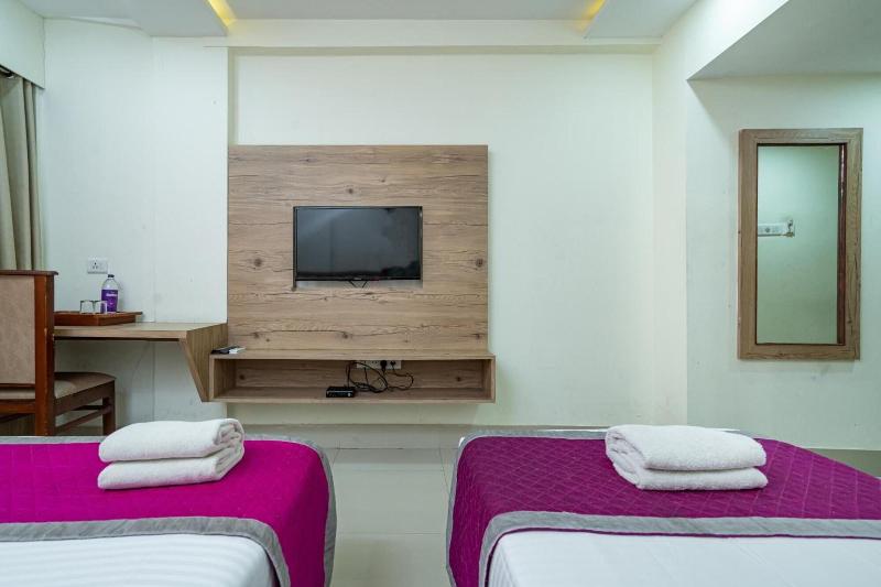 Nexstay Crystal Residency image