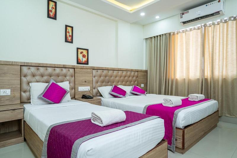 Nexstay Crystal Residency image