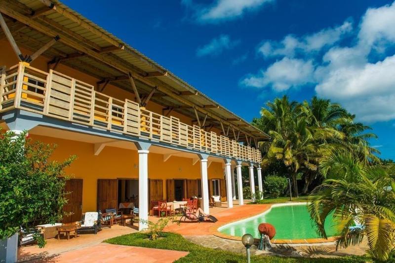 Vanivola Hotel image