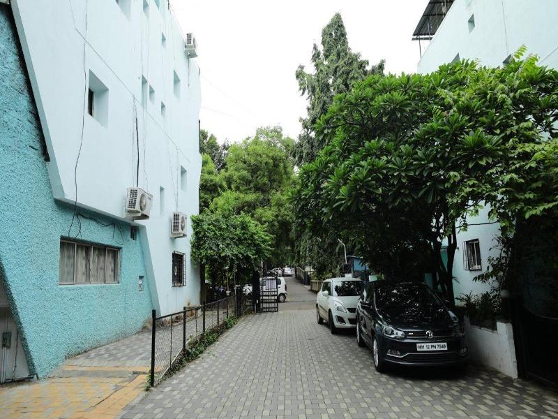 Lofty Seasons Service Apartments image