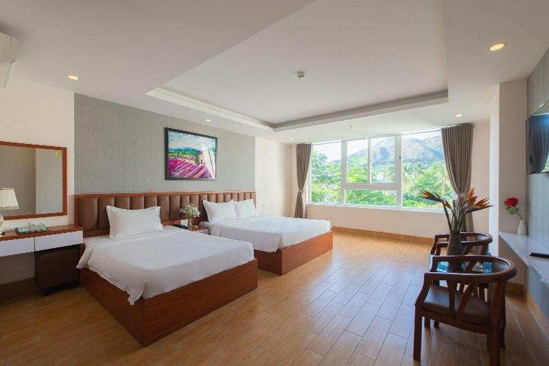 Canary Nha Trang Hotel image