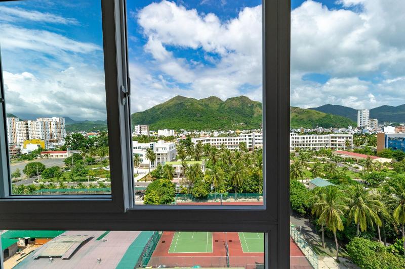 Canary Nha Trang Hotel image