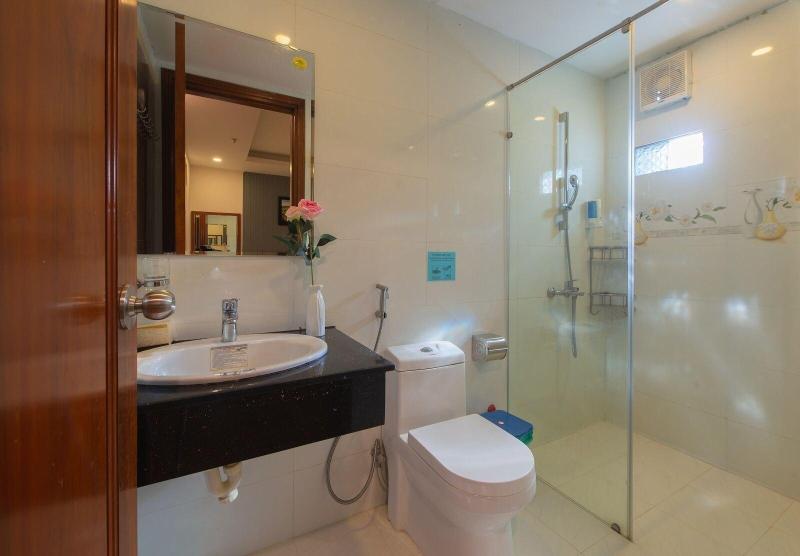 Canary Nha Trang Hotel image