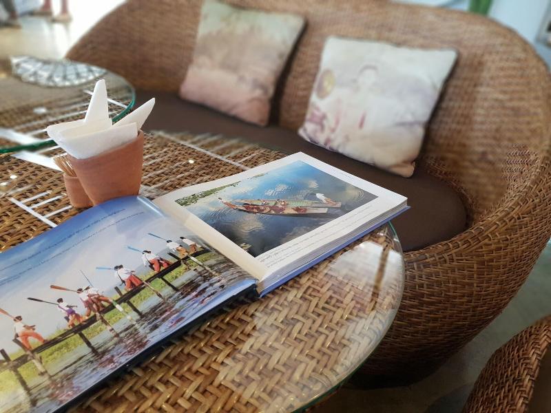 Inle Strand Hotel image