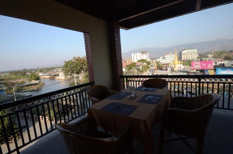 Inle Strand Hotel image