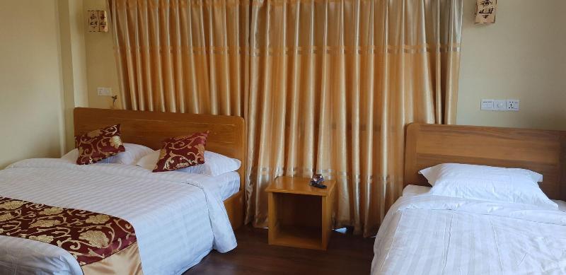 Inle Strand Hotel image