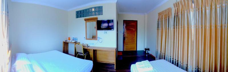 Inle Strand Hotel image