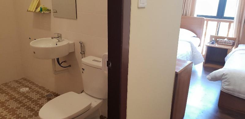 Inle Strand Hotel image