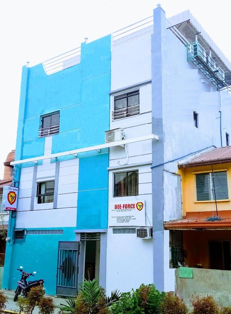 Bee Force Backpackers Hostel