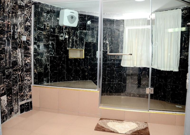 Cynarisso Hotel Lagos image