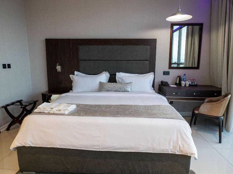 Bon Hotel Tripod Owerri image