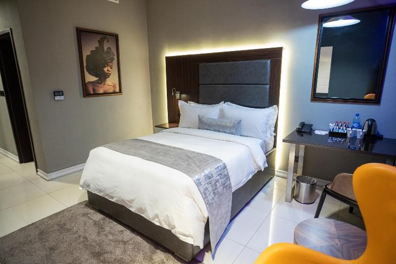 Bon Hotel Tripod Owerri image