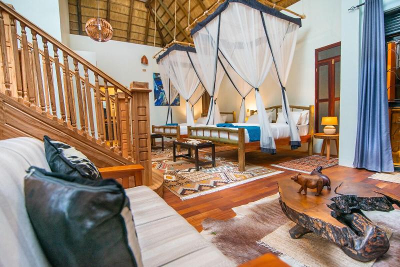Buffalo Safari Lodge image