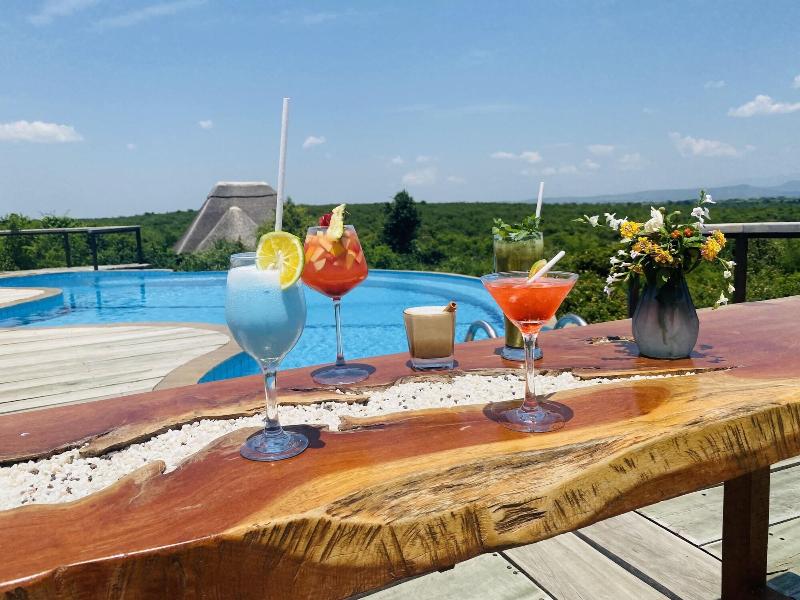 Buffalo Safari Lodge image