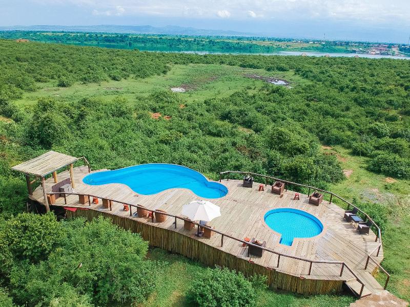 Buffalo Safari Lodge image