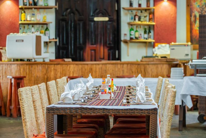 Buffalo Safari Lodge image